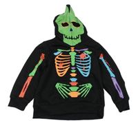 Černá mikina s kostlivcem a kapucí