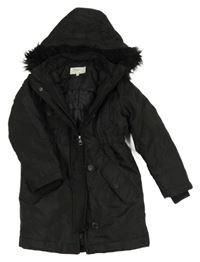 Čierny šušťákový zimný kabát s kožešinou ADPT