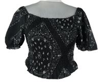 Dámska čierna vzorovaná žabičková crop blúzka