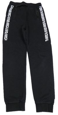 Čierne tepláky s nápisom H&M
