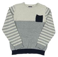 Sivo-světlebéžovo-tmavomodrý melírovaný sveter s vreckom a pruhovanymi rukávy Next