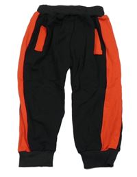 Čierno-červené tepláky