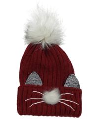 Vínová čapica s ňufáčikom  a brmbolcom