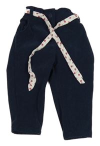 Tmavomodré žebrované kalhoty s páskem 