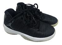 Černé textilní botasky Air Jordan vel.27.5