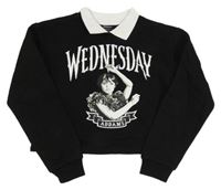 Čierna crop mikina s Wednesday a golierikom Primark