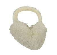 Smetanové kožešinové klapky na uši