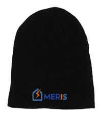 Černá čepice s nápisem