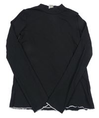 Čierne rebrované tričko so stojačikom C&A