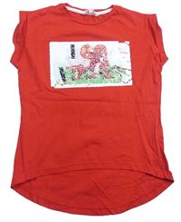 Červené tričko s obrázkem z flitrů E-Vie