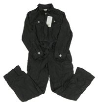 Nové - Antracitový lehký kalhotový cargo overal s páskem F&F