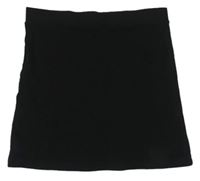 Čierna elastická sukňa s všitými kraťasy Nutmeg