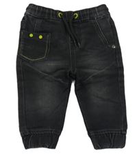 Černé teplákové cuff rifle s výšivkami raket 