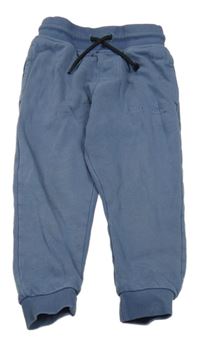 Modré tepláky s nápisom George