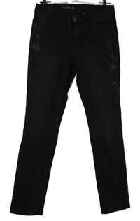 Dámské černé slim rifle s výšivkou C&A