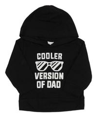 Černé triko s nápisem a kapucí 