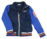 Tmavomodro-modrá šusťáková jarní bunda s nápisem stop+go