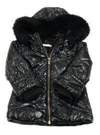 Černá šusťáková prošívaná zimní bunda s kapucí River Island
