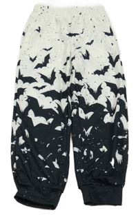 Bílo-černé tepláky s netopýry 