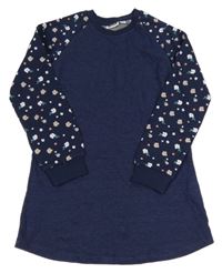 Tmavomodré teplákové šaty s květovanými rukávy Pocopiano