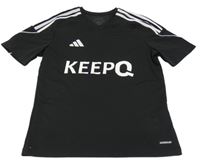 Černo-bílé sportovní tričko s nápisem Adidas