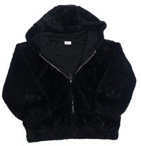 Čierna kožušinová podšitá bunda s kapucňou F&F