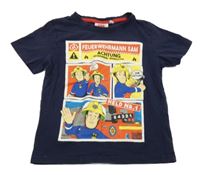 Tmavomodré tričko so Samem