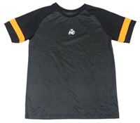 Čierno-sivé pruhované športové tričko s potlačou