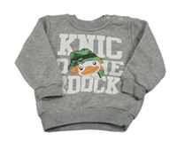 Sivá mikina s nápisom a kačerem