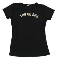 Černé sportovní tričko s nápisem 