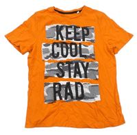 Oranžové tričko s army potlačou a nápisom C&A