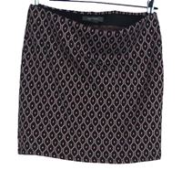 Dámska čierno-červená vzorovaná sukňa Primark