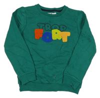 Zelená mikina s nápisom