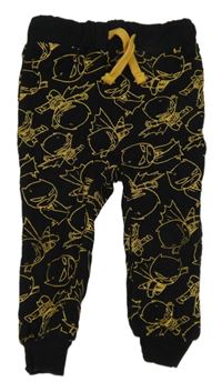 Čierne tepláky s Batmanem