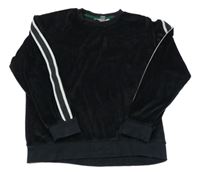 Čierna plyšová domáceá mikina s pruhy na rukávech