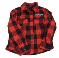 Červeno-černá kostkovaná košile s nápisem