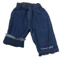 Tmavomodré podšité rifle s nápisom