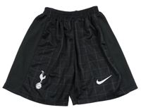 Černo-šedé kostkované sportovní kraťasy Nike
