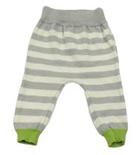 Šedo-bílo-zelené pruhované vlněné tepláky Alana