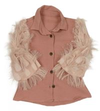 Ružová blúzka s šifónovými rukávy s strapcemi