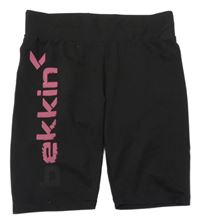 Čierne elastické športové kraťasy s logom bekkin