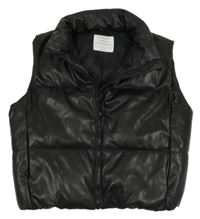 Čierna koženková zateplená crop vesta Primark