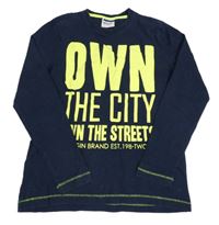 Tmavomodré tričko s nápisom Yigga