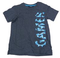 Tmavomodré tričko s nápisem Next