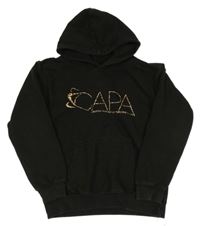 Čierna mikina s nápisom a kapucňou