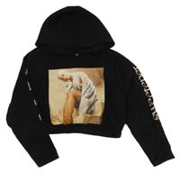 Čierna crop mikina s potlačou a kapucňou Primark