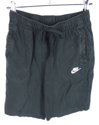 Pánské černé teplákové kraťasy s logem Nike 