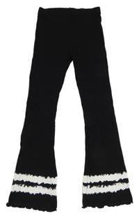 Čierne rebrované flare legíny s proužkem Page one young