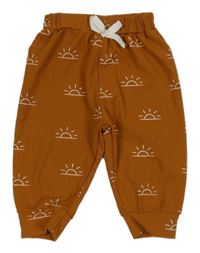 Hrdzavé rebrované ľahké tepláky so sluníčky