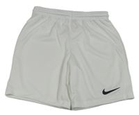 Bílé sportovní funkční kraťasy s logem Nike 